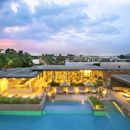 Blvd Club - Near Bengaluru Airport Hotell Settahalasūr Eksteriør bilde
