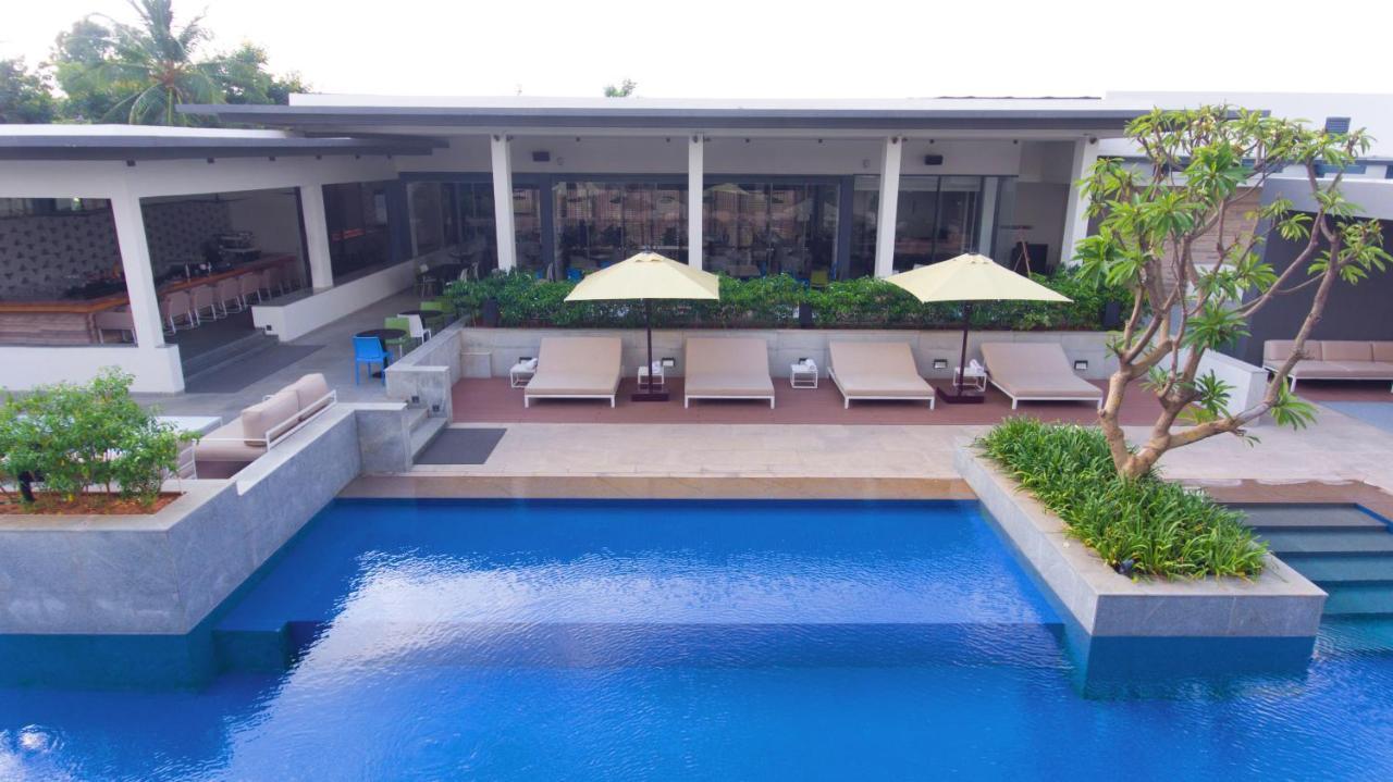 Blvd Club - Near Bengaluru Airport Hotell Settahalasūr Eksteriør bilde