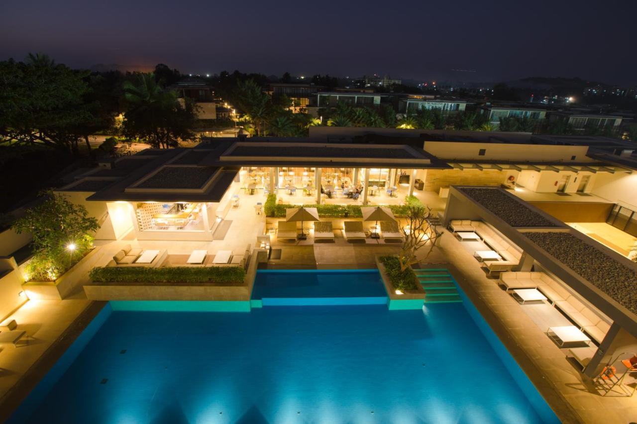 Blvd Club - Near Bengaluru Airport Hotell Settahalasūr Eksteriør bilde