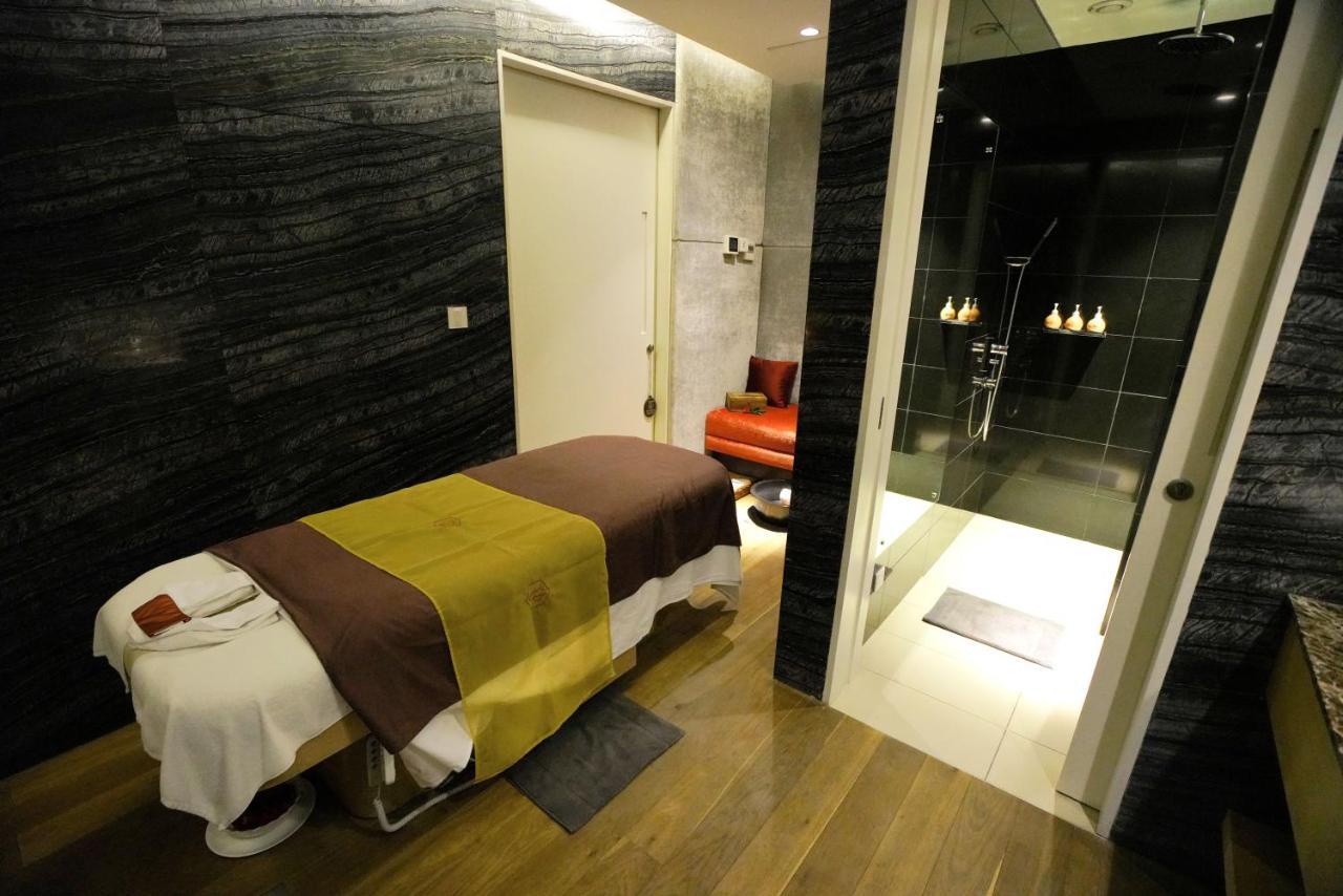 Blvd Club - Near Bengaluru Airport Hotell Settahalasūr Eksteriør bilde